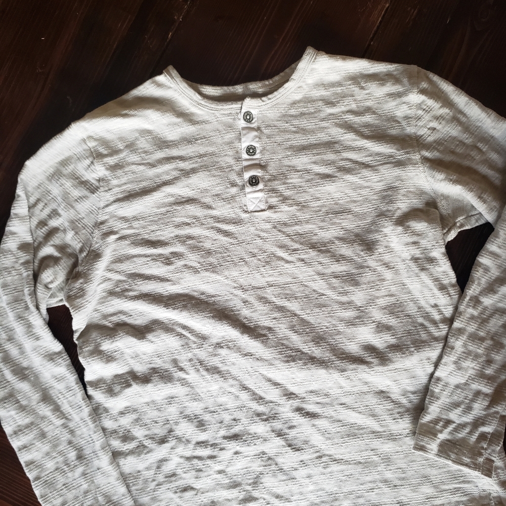BKE long sleeve shirt